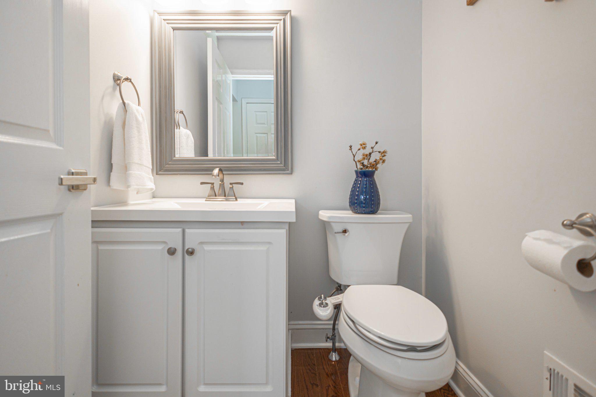 5086 Raintree Court Doylestown, PA 18902 - Photo 18 of 42 Charming, updated powder room