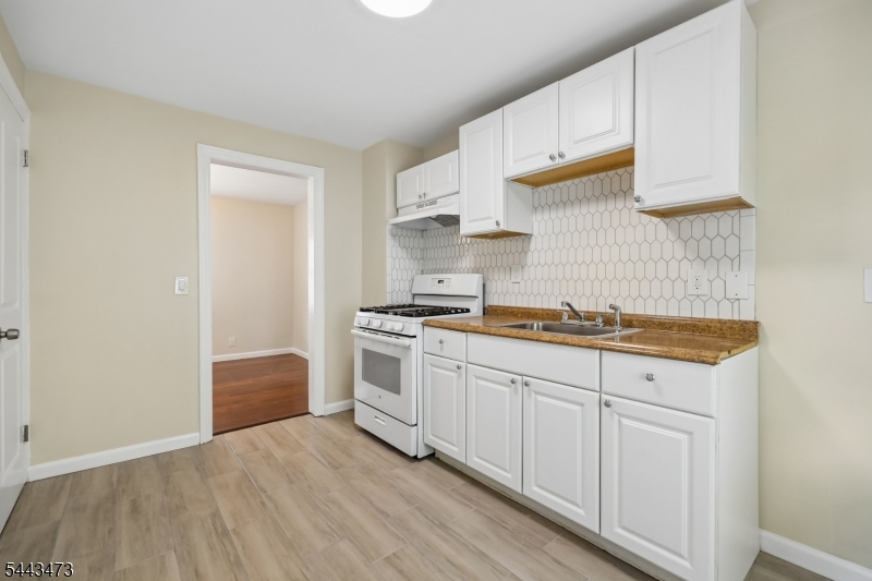 19 Rosedale Avenue, Unit 1 Montclair, NJ 07042 - Photo 18 of 23