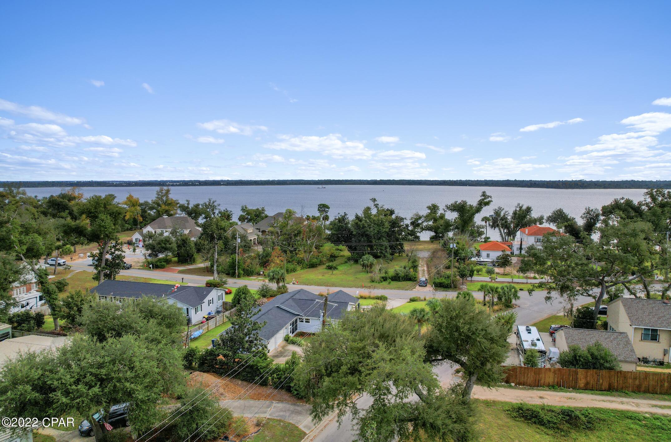 601 Bunkers Cove Road Panama City, FL 32401 - Photo 6 of 61