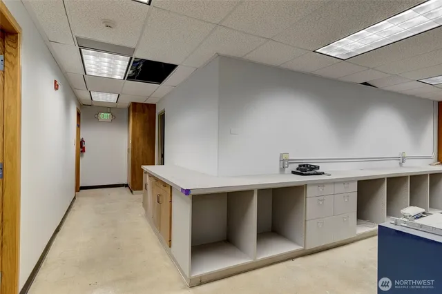 a view of entryway front of house