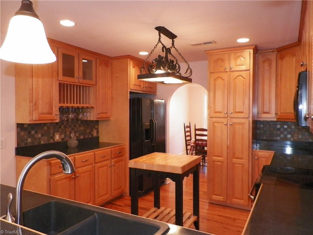 3590 Simerson Road Linwood, NC 27299 - Photo 7 of 28 Kitchen