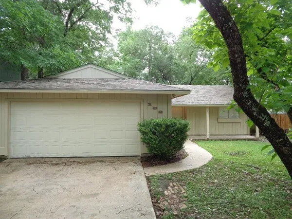 $1,850 | 102 Marabou Place, The Woodlands, TX 77380