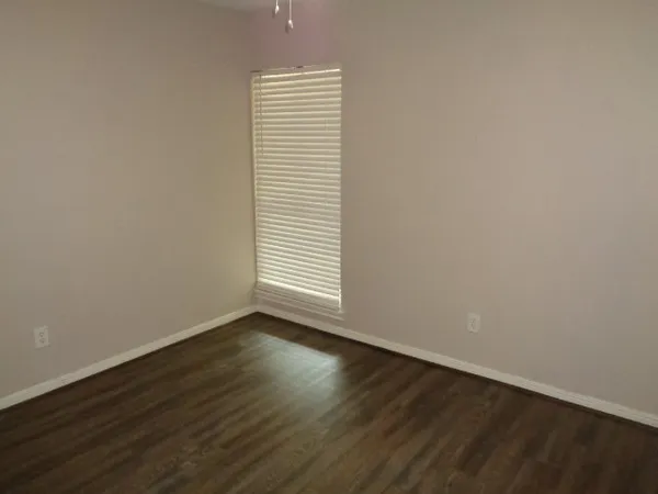 $1,850 | 102 Marabou Place, The Woodlands, TX 77380