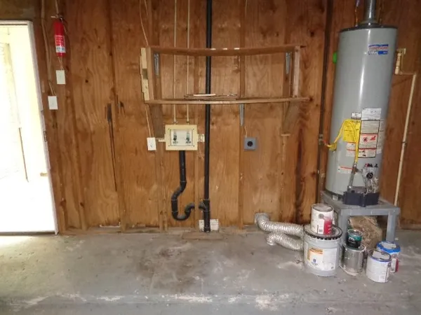 $1,850 | 102 Marabou Place, The Woodlands, TX 77380