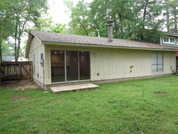 $1,850 | 102 Marabou Place, The Woodlands, TX 77380