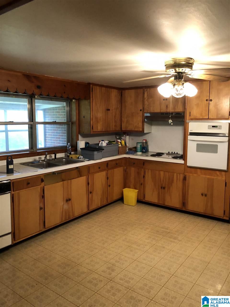 1742 Holland-Finley Road Jacksonville, AL 36265 - Photo 4 of 45