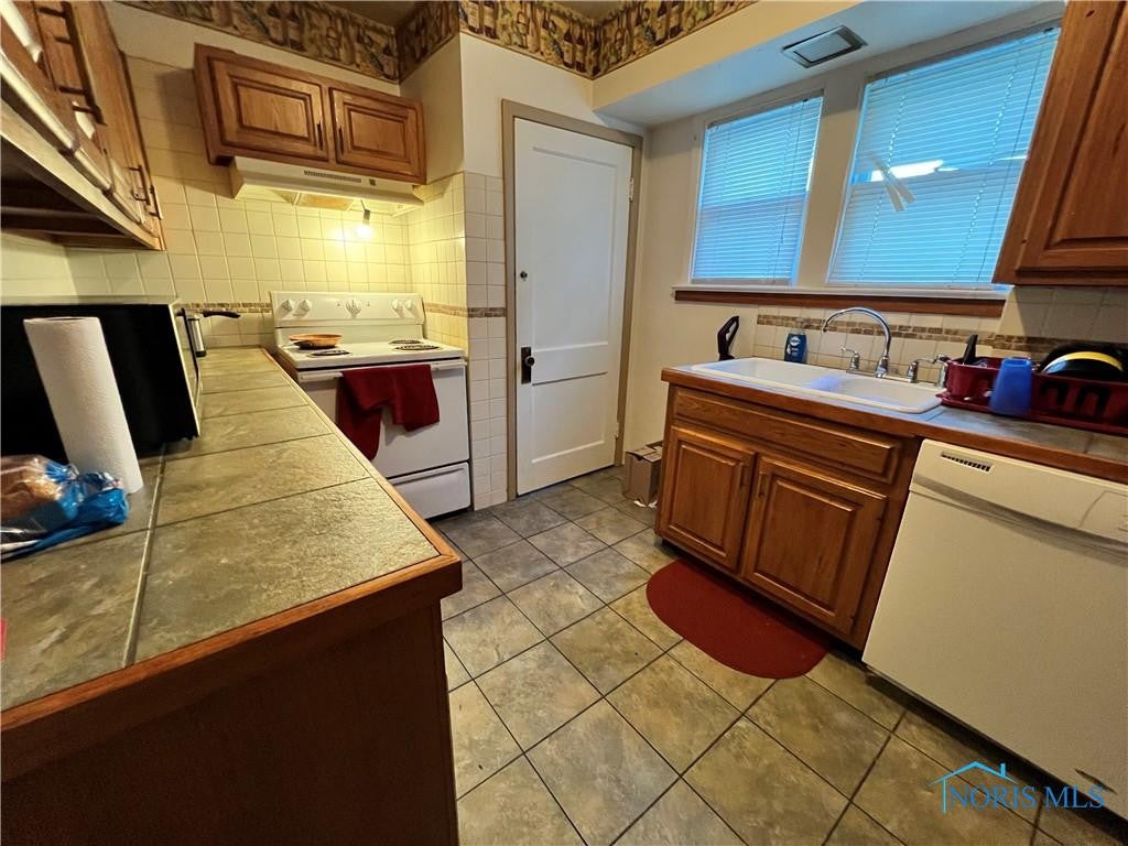 1804 Wyndhurst Road Toledo, OH 43607 - Photo 11 of 26 Gallery Image 11