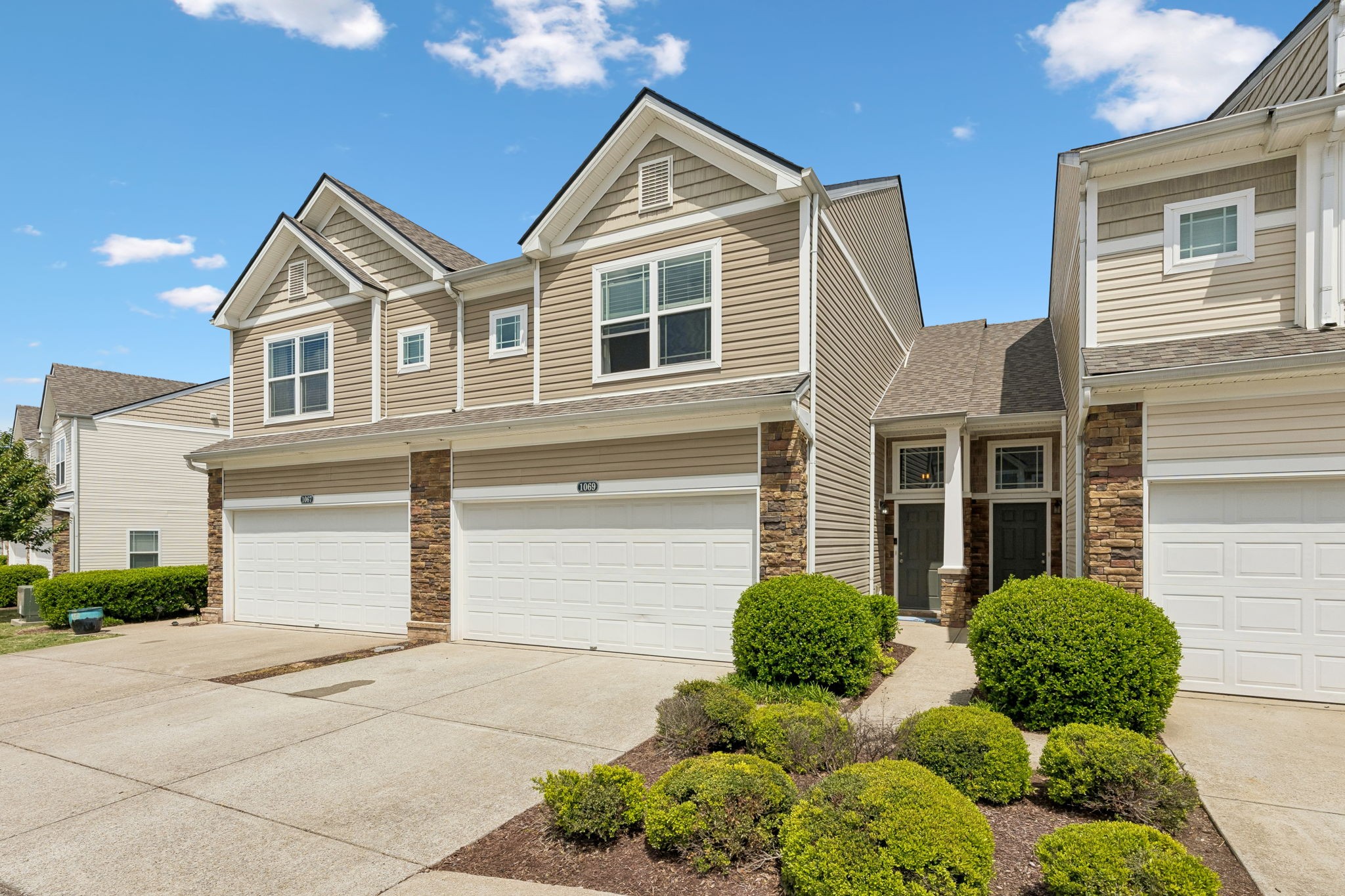 1069 Somerset Springs Drive Spring Hill, TN 37174 - Photo 2 of 34