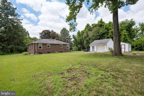 $315,000 | 515 Almonesson Road, Blackwood, NJ 08012