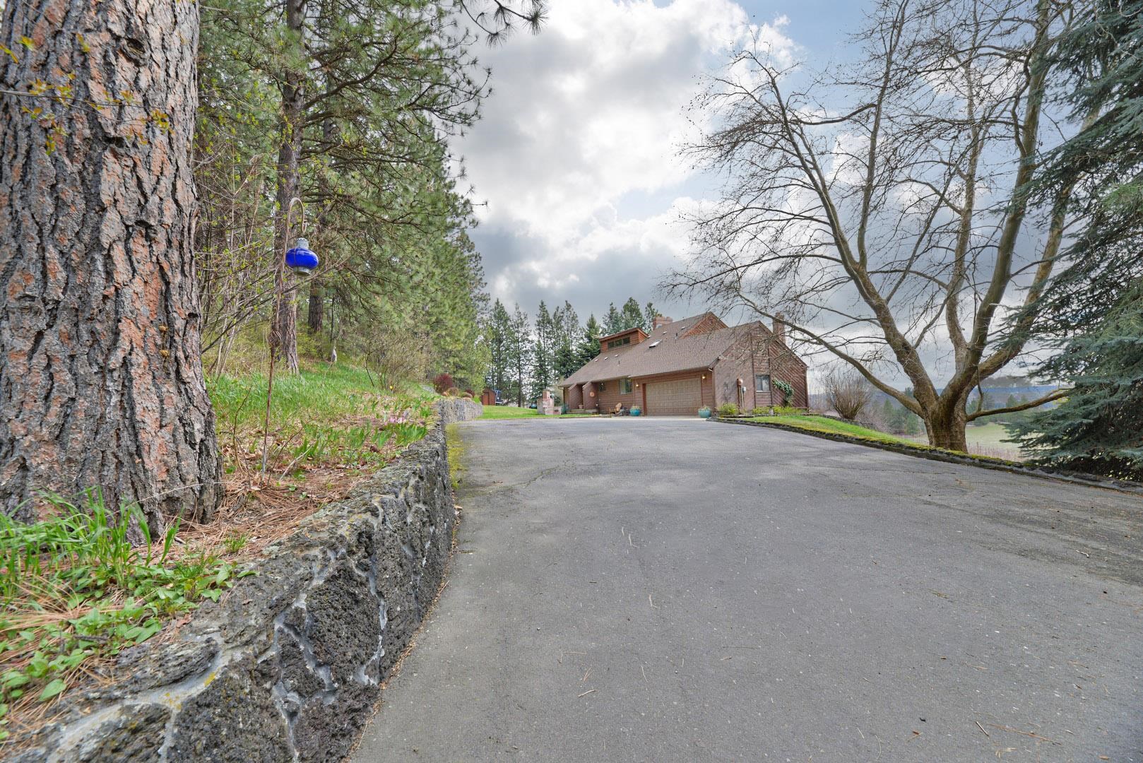 16408 North Greenbluff Road Colbert, WA 99005 - Photo 33 of 47