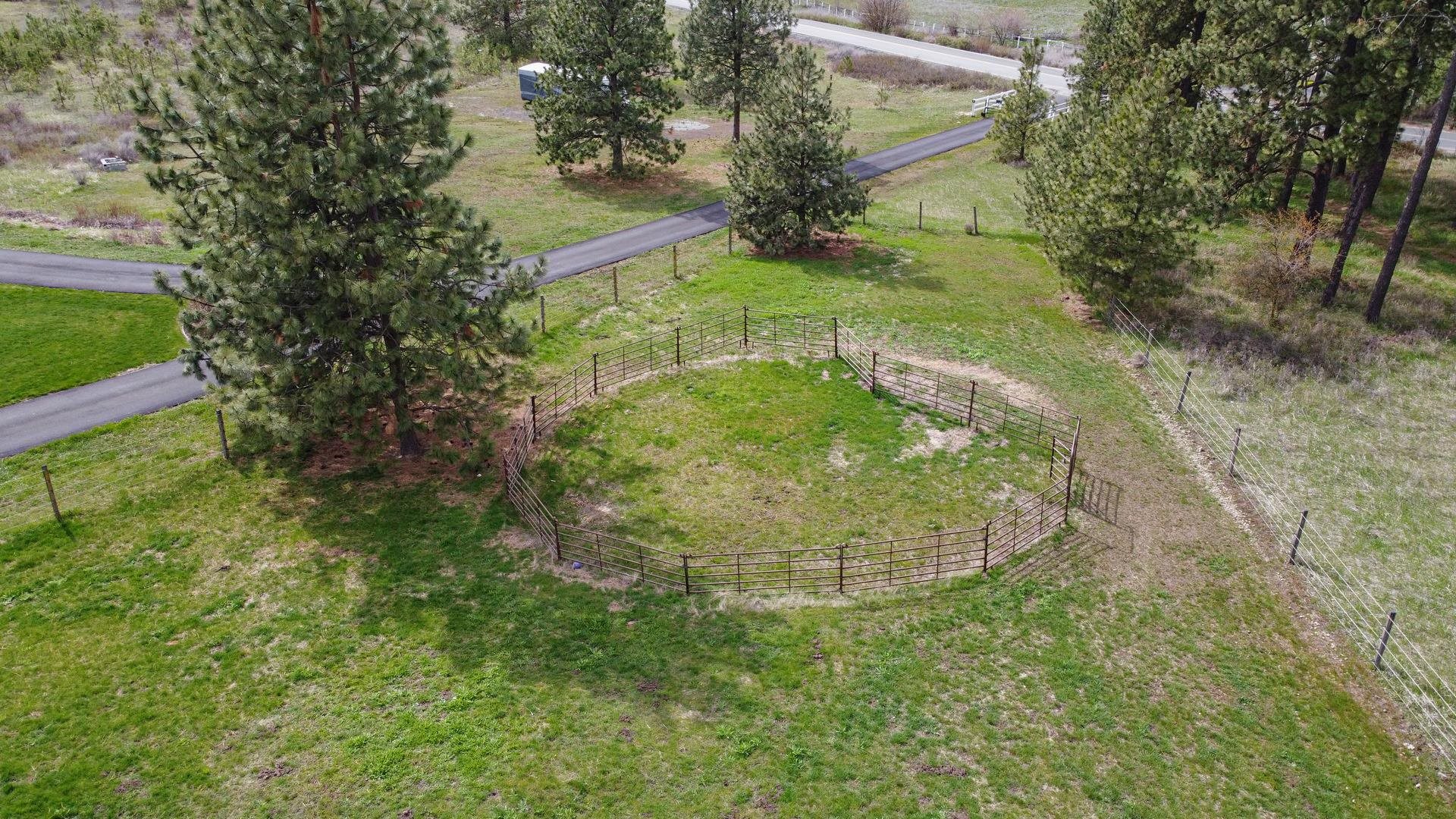 16408 North Greenbluff Road Colbert, WA 99005 - Photo 42 of 47