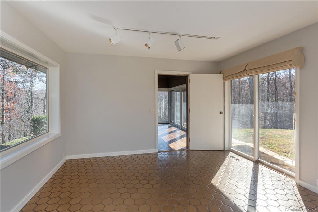 2540 Skyuka Road Tryon, NC 28782 - Photo 14 of 37 Gallery Image 14