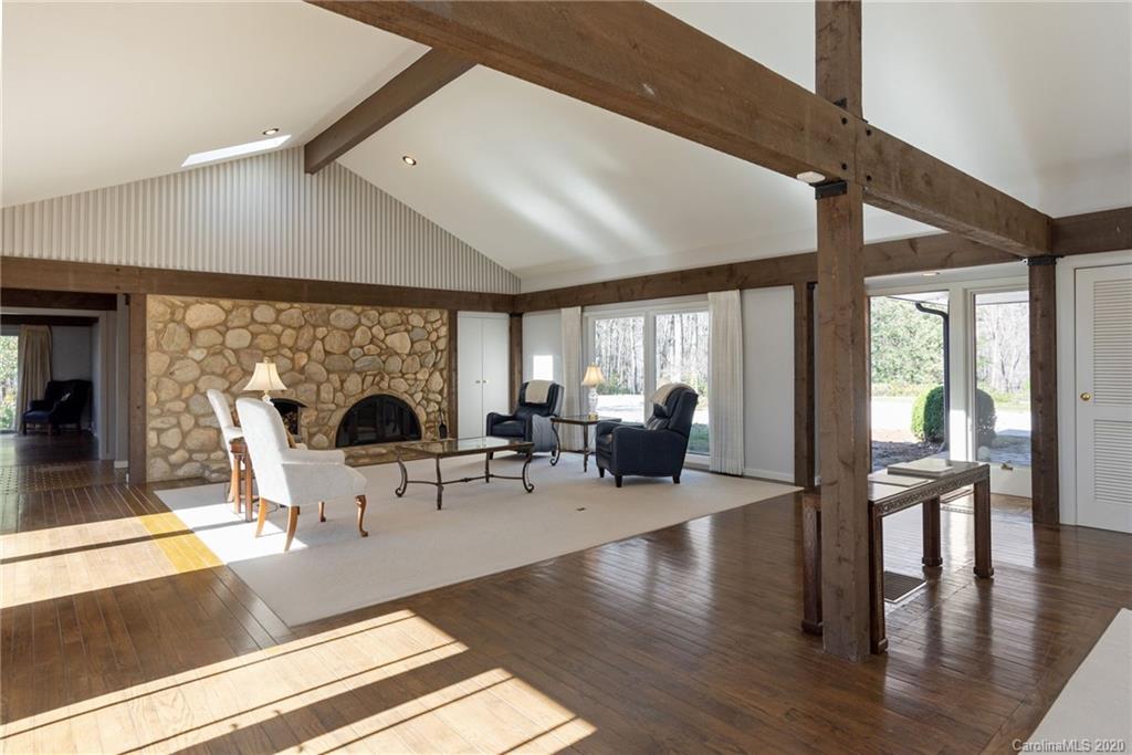2540 Skyuka Road Tryon, NC 28782 - Photo 8 of 37 Gallery Image 8