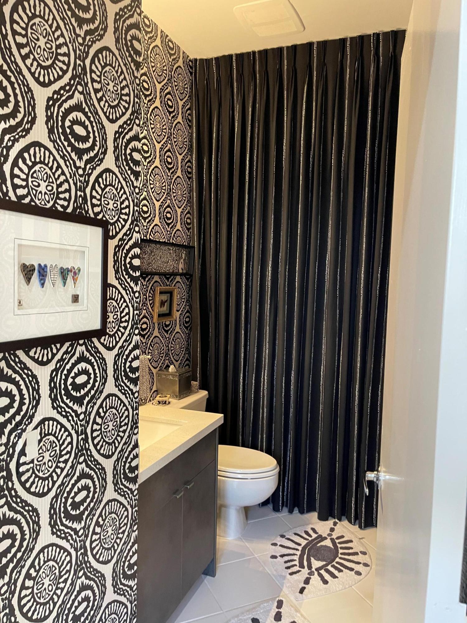 17581 Charnwood Drive Boca Raton, FL 33498 - Photo 29 of 40 Guest bathroom