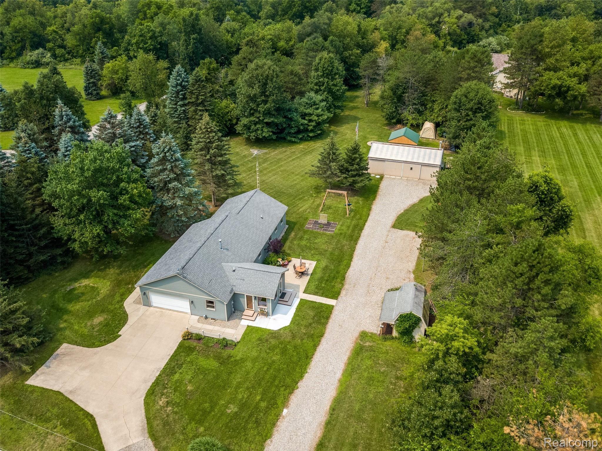 3787 Hooker Road Pinckney, MI 48169 - Photo 2 of 55 Drone10.jpg