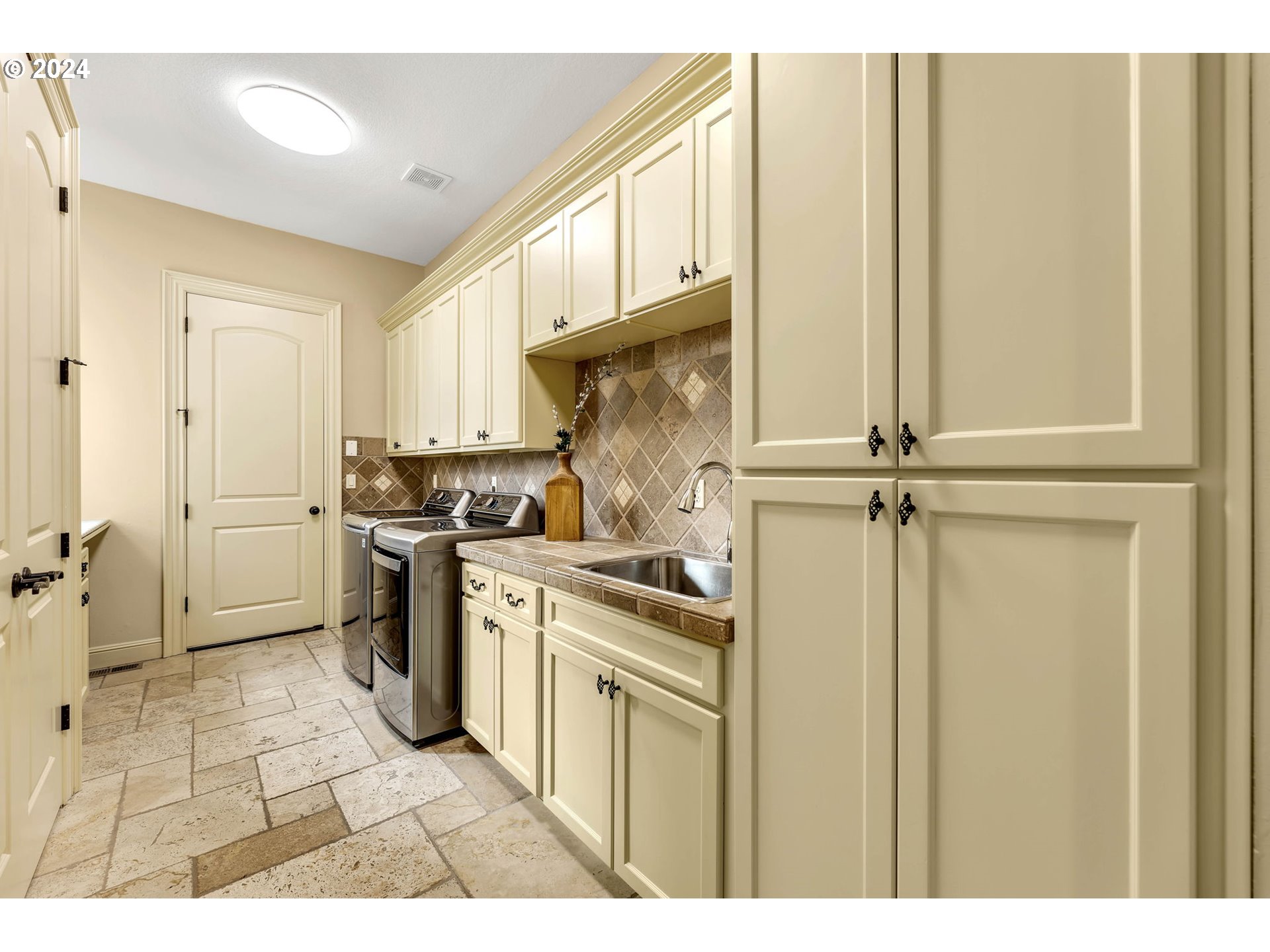 503 Southeast 201st Avenue Camas, WA 98607 - Photo 21 of 48 Gallery Image 21