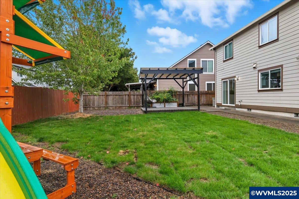 1691 Bobcat Avenue Southwest Albany, OR 97321 - Photo 31 of 33
