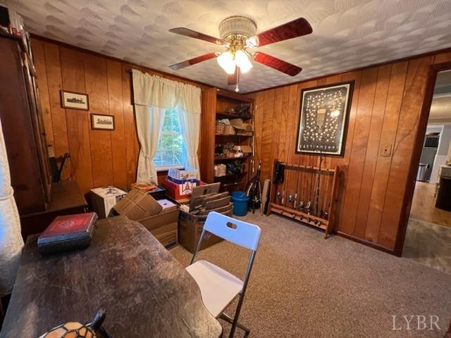 7338 Red House Road Appomattox, VA 24522 - Photo 13 of 28 a living room with furniture and a window