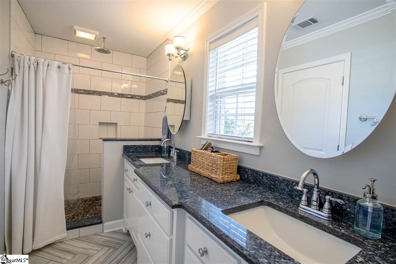 611 Parkins Mill Road Greenville, SC 29607 - Photo 23 of 32