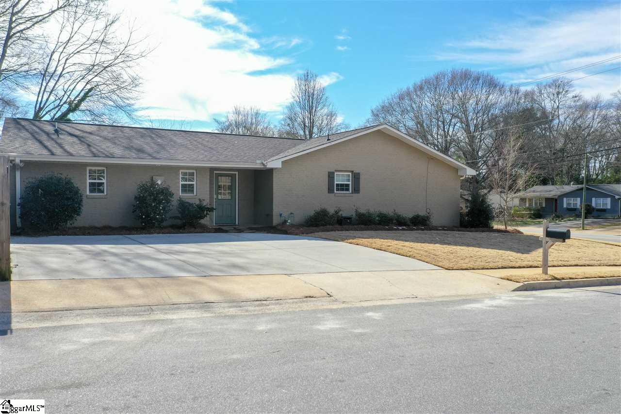 611 Parkins Mill Road Greenville, SC 29607 - Photo 29 of 32