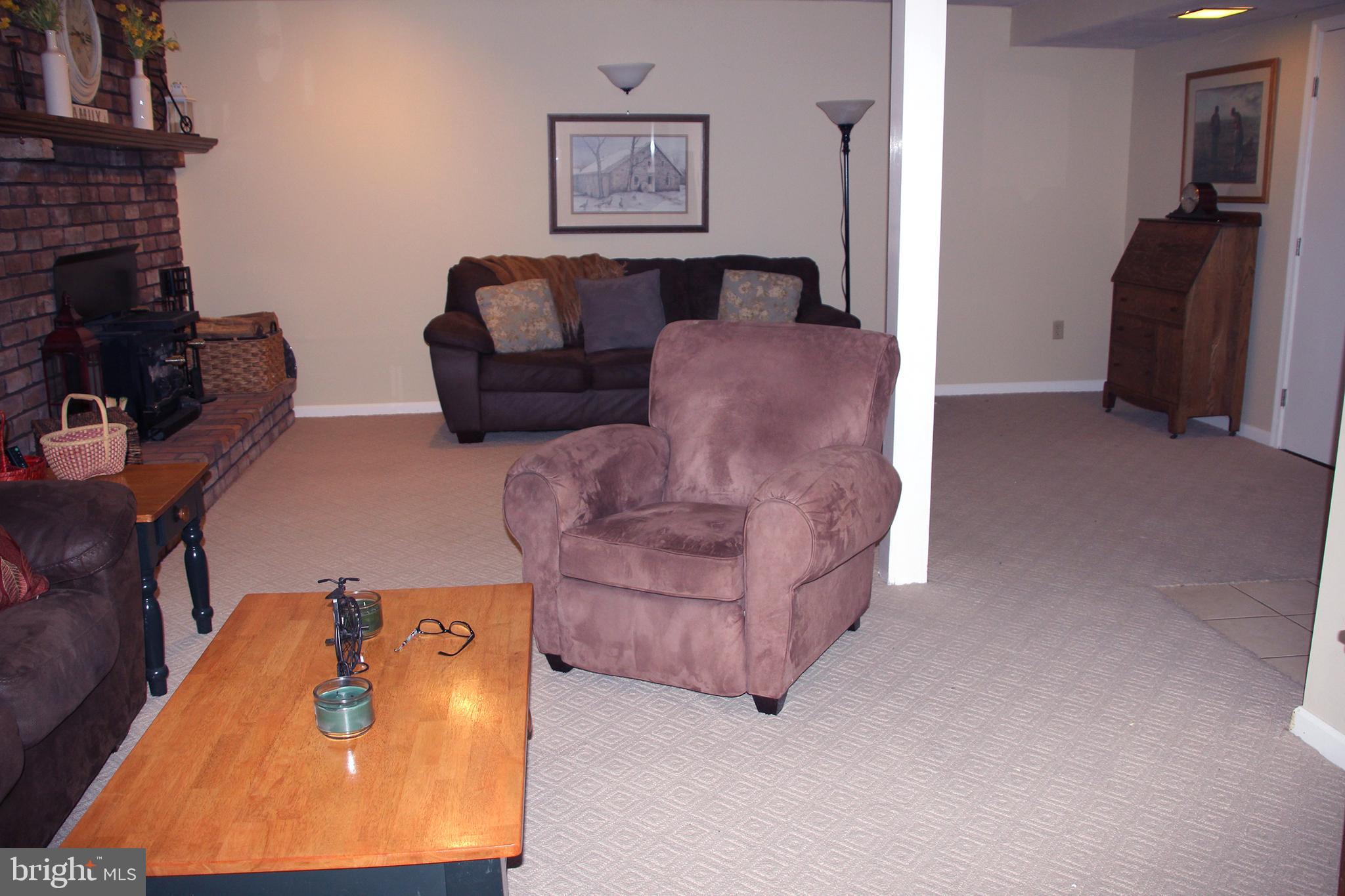 10 Colonial Court Hanover, PA 17331 - Photo 15 of 26 Gallery Image 15