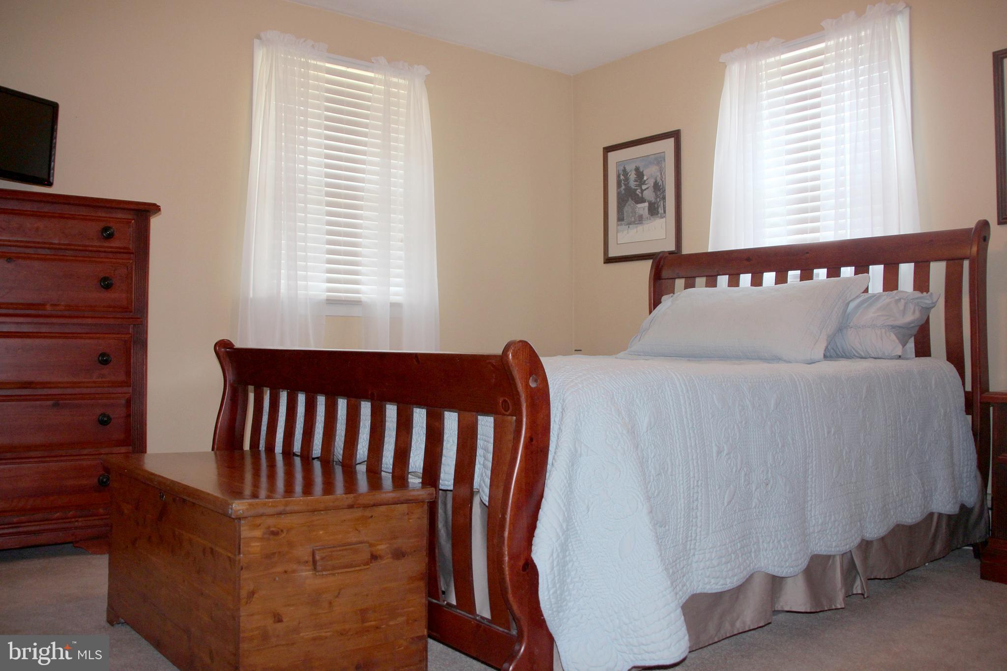 10 Colonial Court Hanover, PA 17331 - Photo 10 of 26 Gallery Image 10