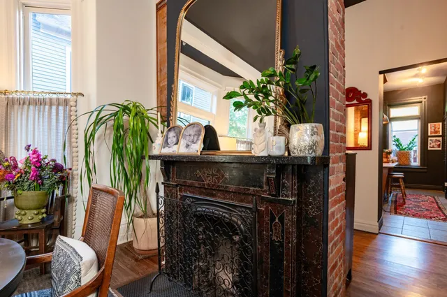 $875,000 | 297 Laurel Avenue, St. Paul, MN 55102