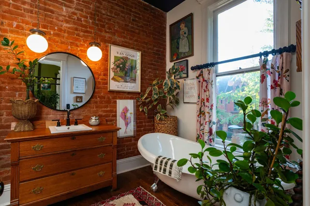 $875,000 | 297 Laurel Avenue, St. Paul, MN 55102