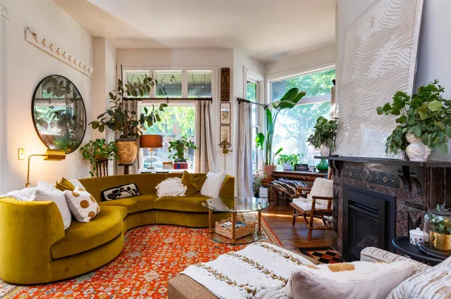 $875,000 | 297 Laurel Avenue, St. Paul, MN 55102