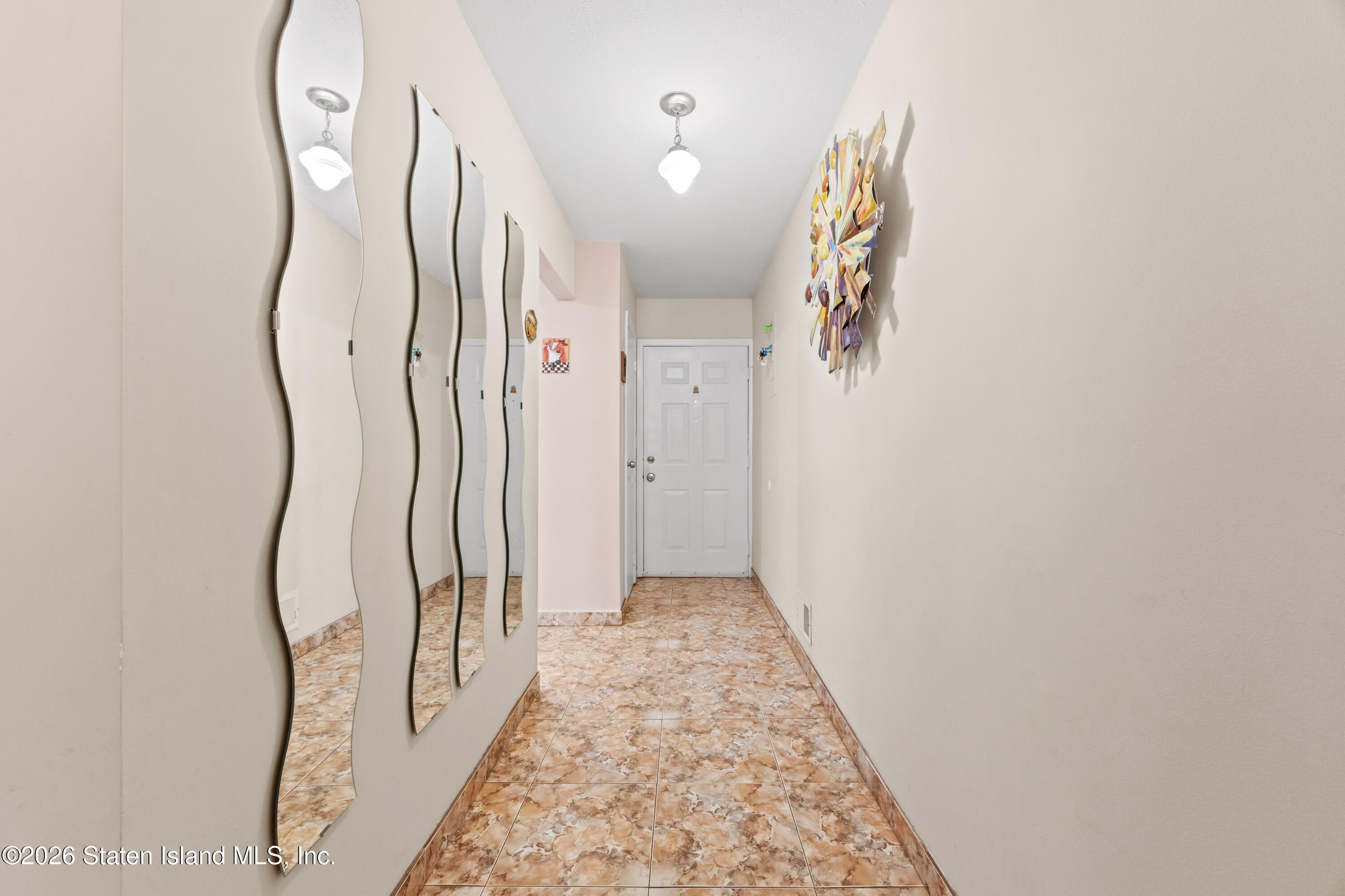 979 West Fingerboard Road Staten Island, NY 10304 - Photo 2 of 31 2
