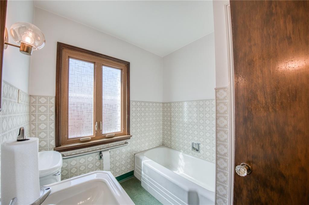 2550 Leechburg Road Lower Burrell, PA 15068 - Photo 13 of 34