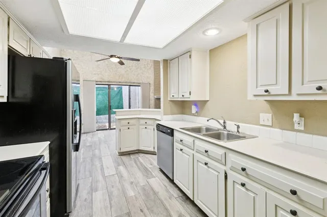 $1,900 | 7450 Holly Hill Drive, Unit 114, Dallas, TX 75231