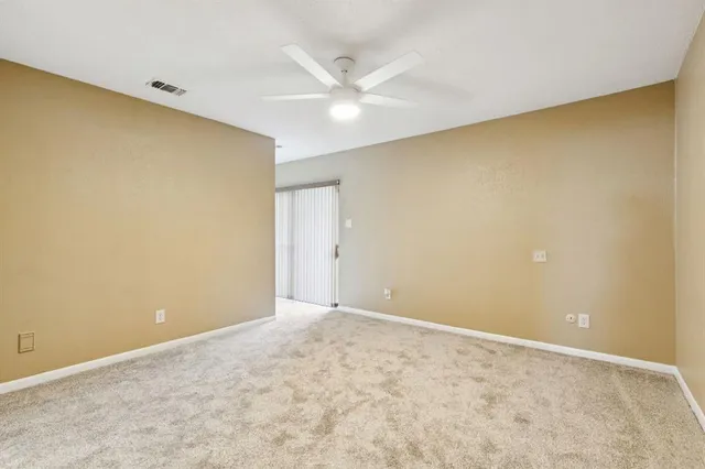 $1,900 | 7450 Holly Hill Drive, Unit 114, Dallas, TX 75231