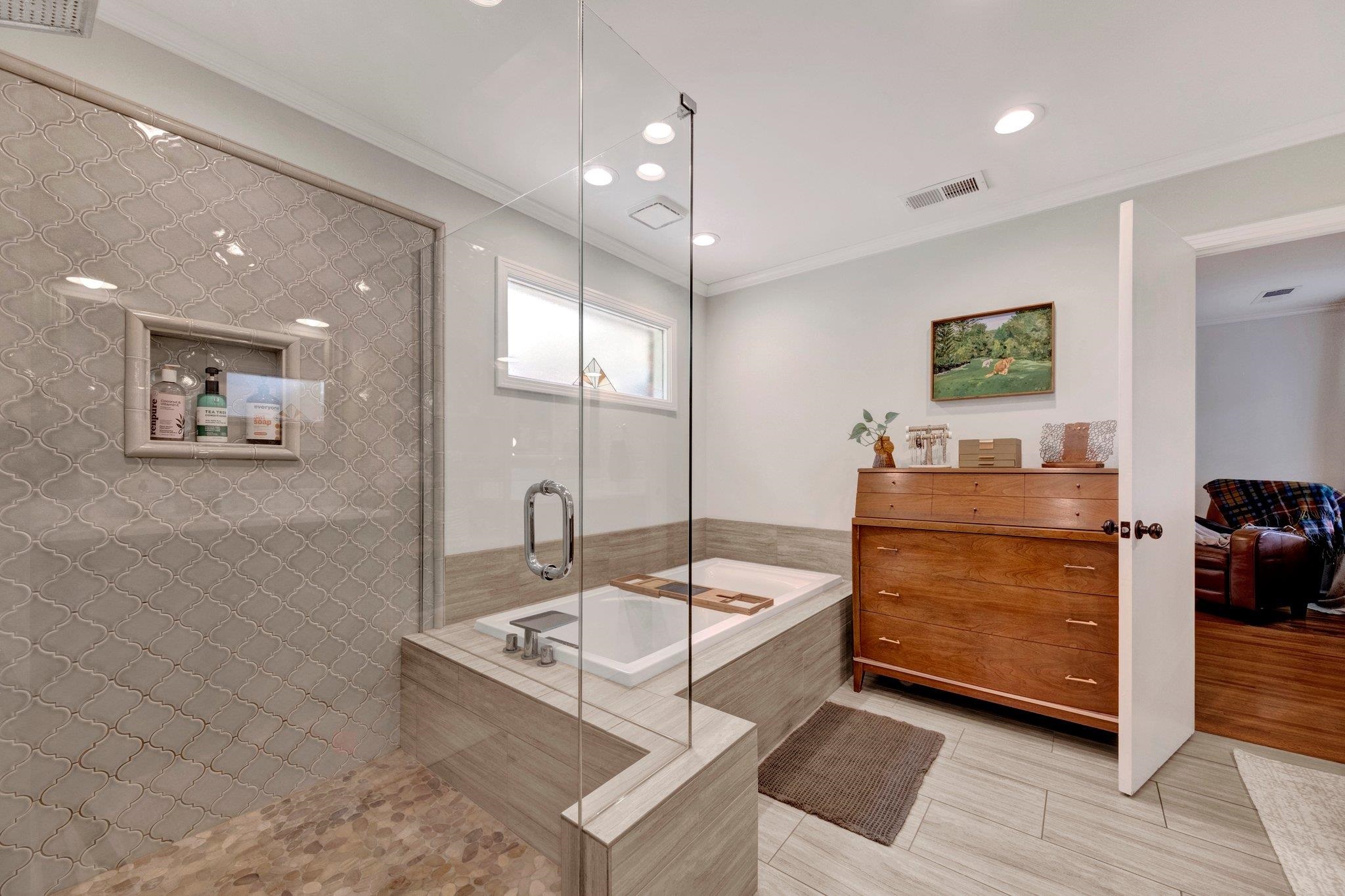 5543 Walnut Grove Road Memphis, TN 38120 - Photo 18 of 25 a room with a table chairs and mirrors