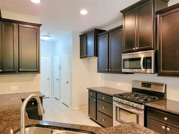 $2,650 | 4817 Bridgewater Street, Plano, TX 75074