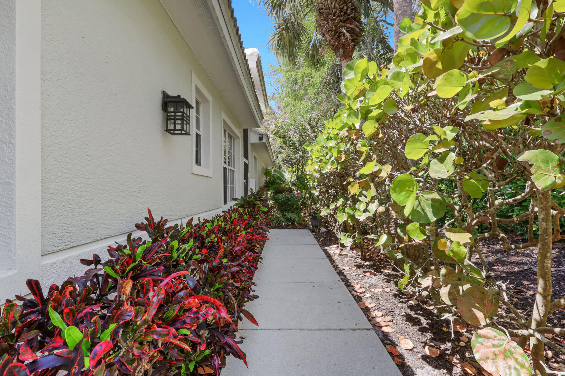 4501 Cardinal Cove Lane Naples, FL 34114 - Photo 24 of 39 226018700l