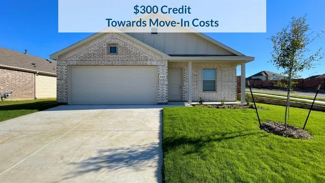 $2,075 | 6433 Becker Avenue, Fort Worth, TX 76123