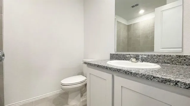 $2,075 | 6433 Becker Avenue, Fort Worth, TX 76123