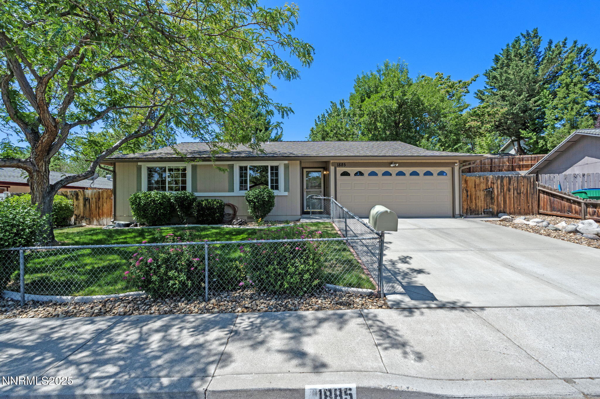 1885 King Edward Drive Reno, NV 89503 - Photo 1 of 31 1-web-or-mls-DSC03909