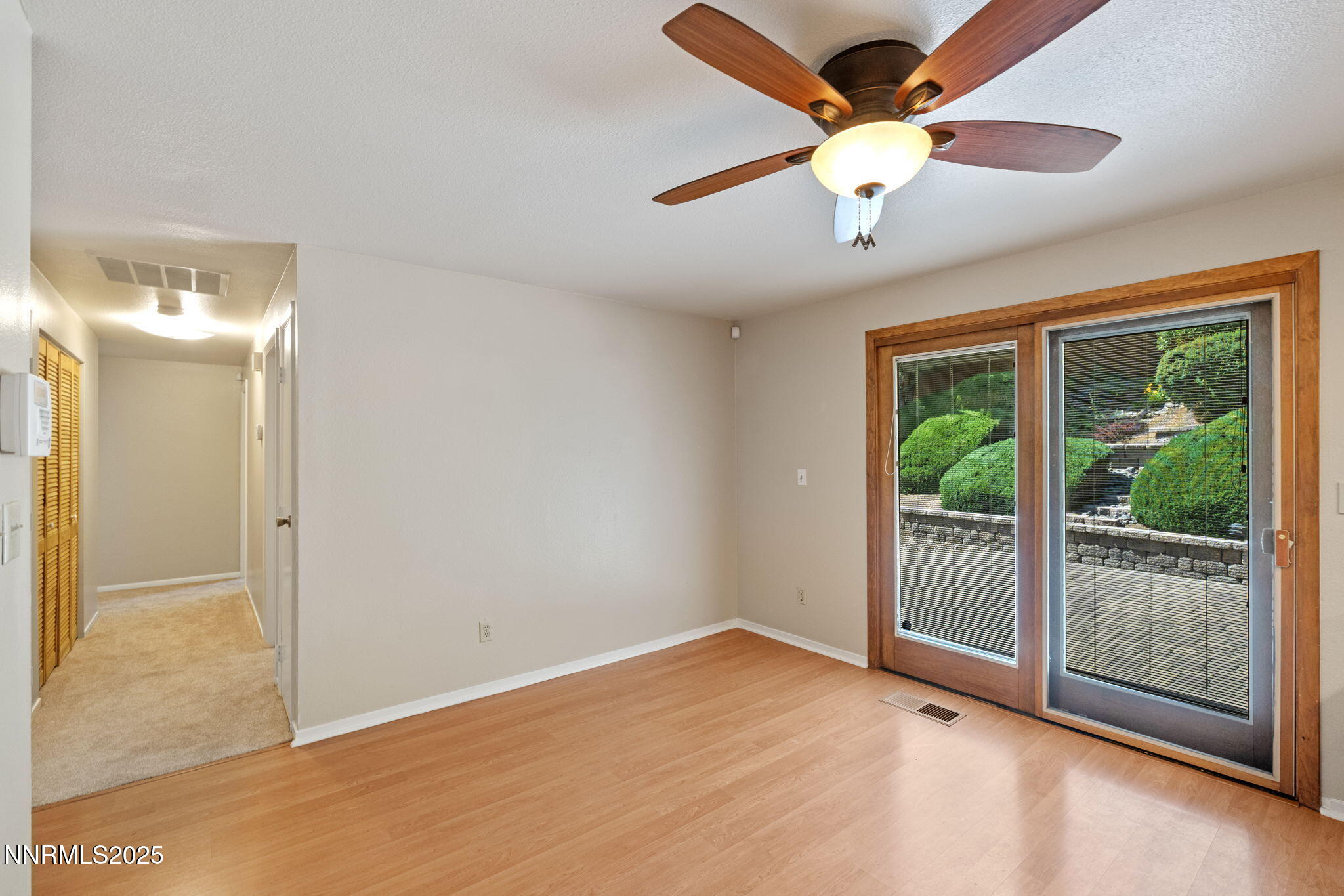 1885 King Edward Drive Reno, NV 89503 - Photo 11 of 31 11-web-or-mls-DSC03844