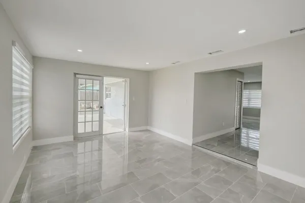 $475,000 | 520 Southwest 13th Place, Deerfield Beach, FL 33441