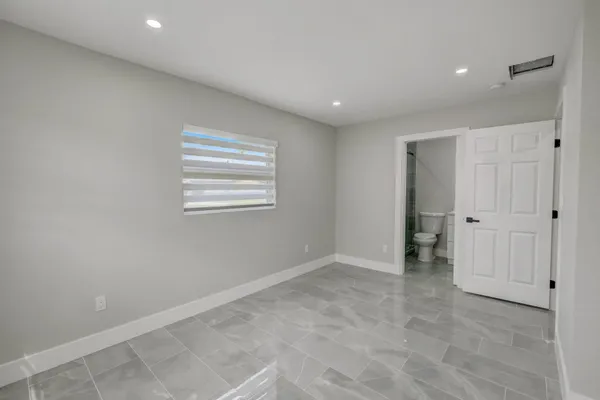 $475,000 | 520 Southwest 13th Place, Deerfield Beach, FL 33441