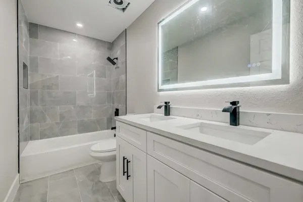 $475,000 | 520 Southwest 13th Place, Deerfield Beach, FL 33441