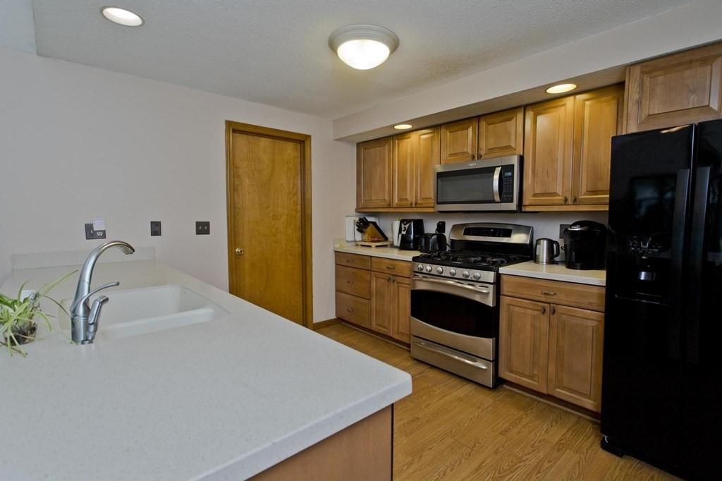 12 Blueberry Ridge Westfield, MA 01085 - Photo 12 of 32 Gallery Image 12
