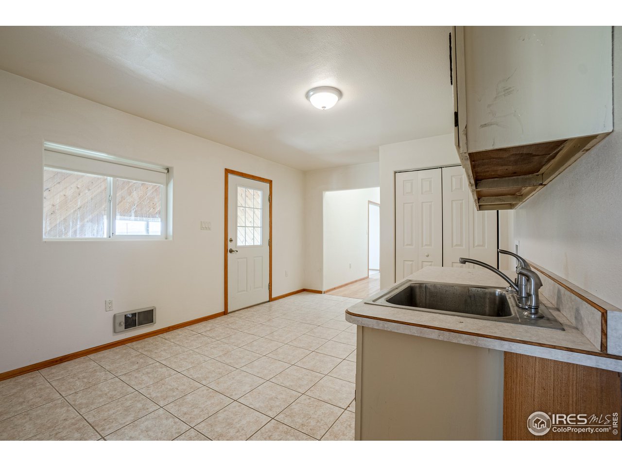 620 County Road 670 Rye, CO 81069 - Photo 34 of 40 a kitchen with granite countertop a sink and a stove