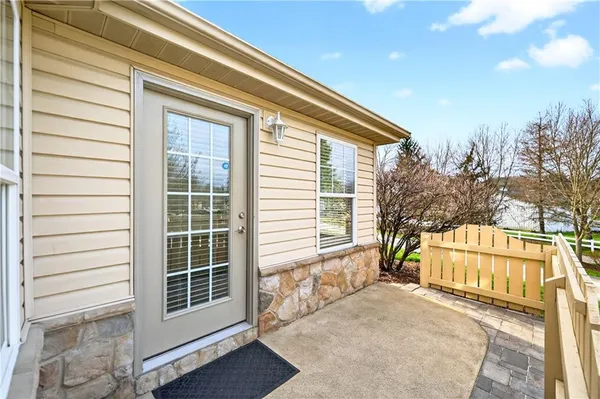 $425,000 | 6034 Triple Crown Circle, Greensburg, PA 15601