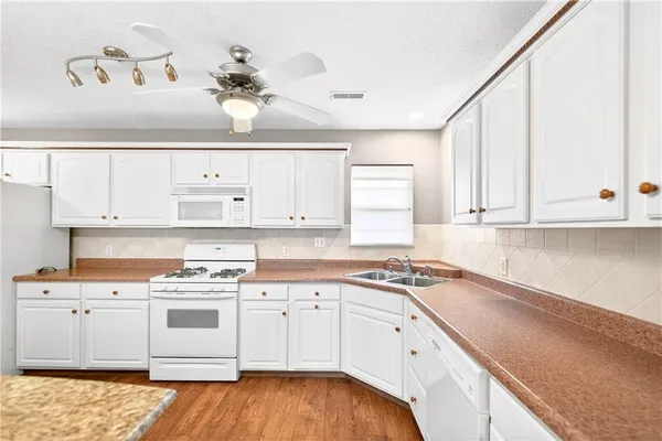 $425,000 | 6034 Triple Crown Circle, Greensburg, PA 15601