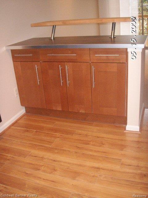772 South Milford Road, Unit 37 Milford, MI 48381 - Photo 11 of 22 PICT1763.JPG