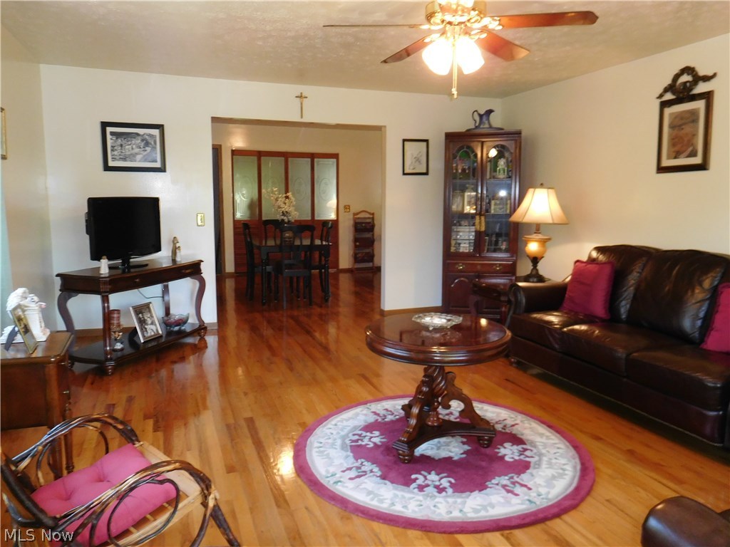 12763 New London Eastern Road Homerville, OH 44235 - Photo 4 of 35 Gallery Image 4