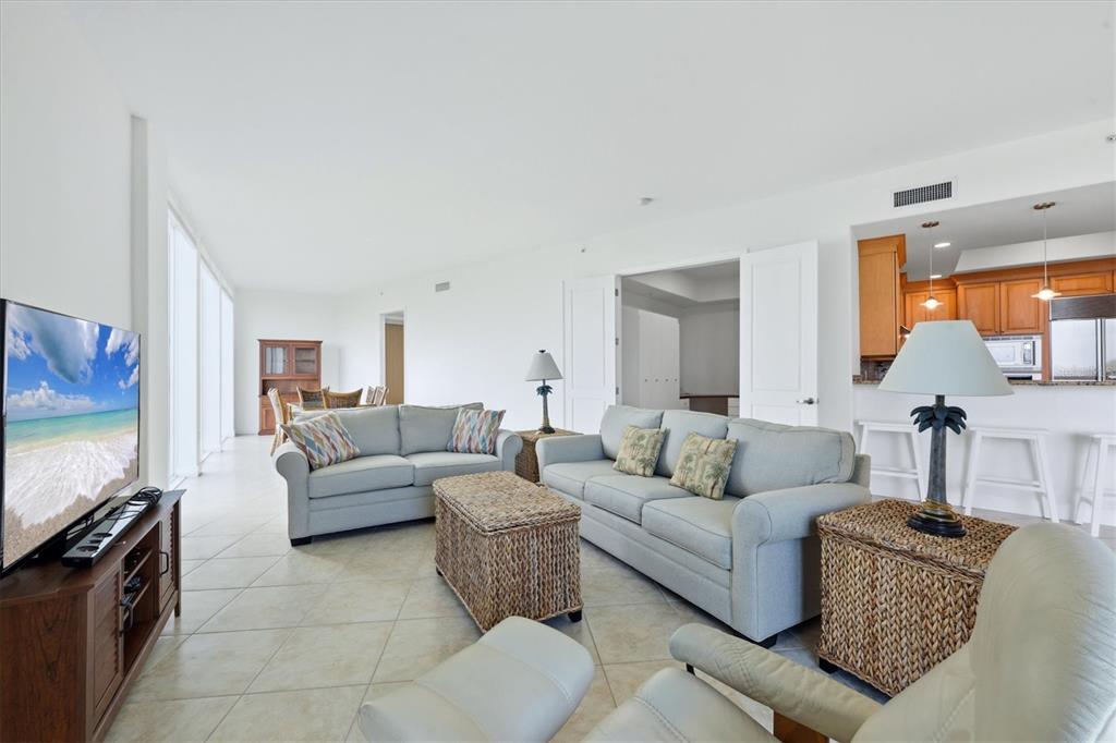 1375 Beach Road, Unit 210 & SLIP 21 Englewood, FL 34223 - Photo 10 of 43 Gallery Image 10